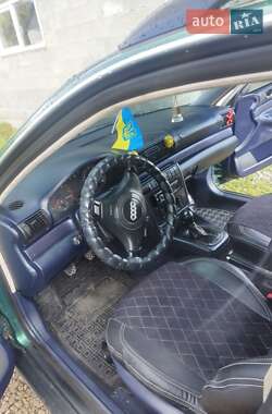 Универсал Audi A4 1998 в 