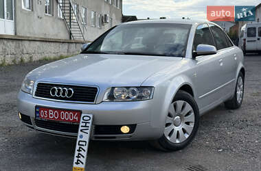 Седан Audi A4 2004 в 