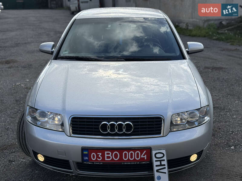 Седан Audi A4 2004 в Тернополі