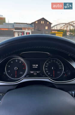 Седан Audi A4 2013 в 