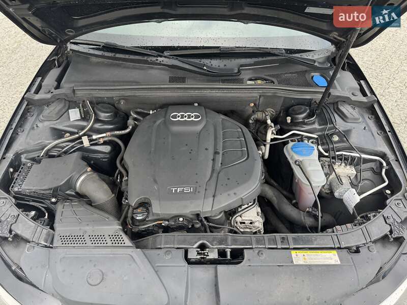Седан Audi A4 2013 в Калуше
