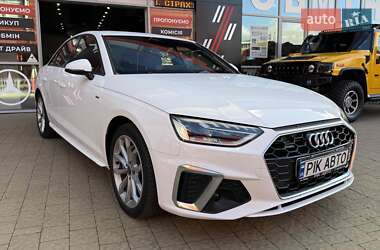 Седан Audi A4 2023 в Львові