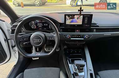 Седан Audi A4 2023 в Львові