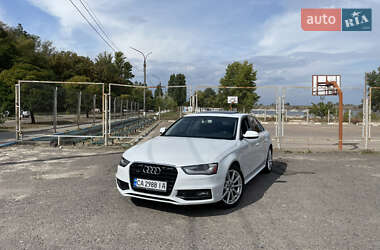 Седан Audi A4 2014 в Черкасах