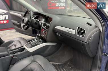 Седан Audi A4 2012 в 