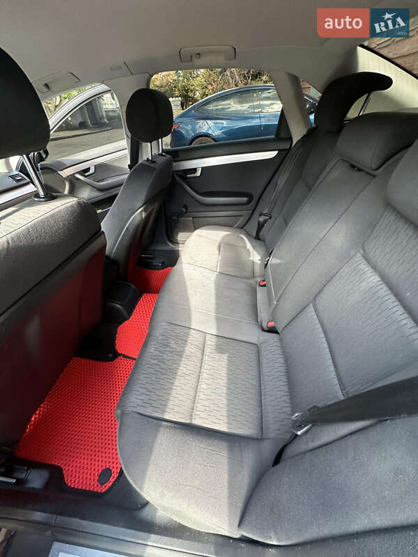 Седан Audi A4 2006 в Полтаве
