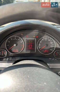 Седан Audi A4 2006 в 