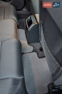 Универсал Audi A4 2014 в 