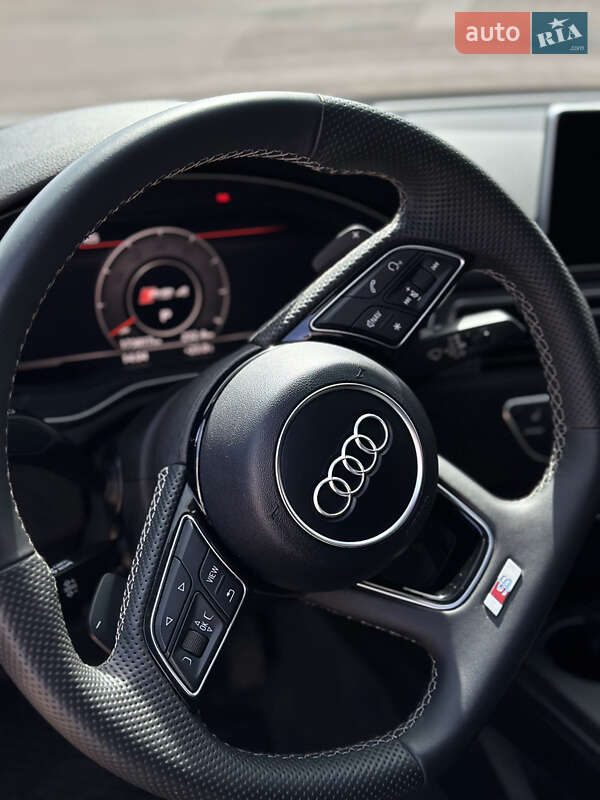 Седан Audi A4 2017 в Овручі