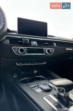 Седан Audi A4 2017 в Овручі