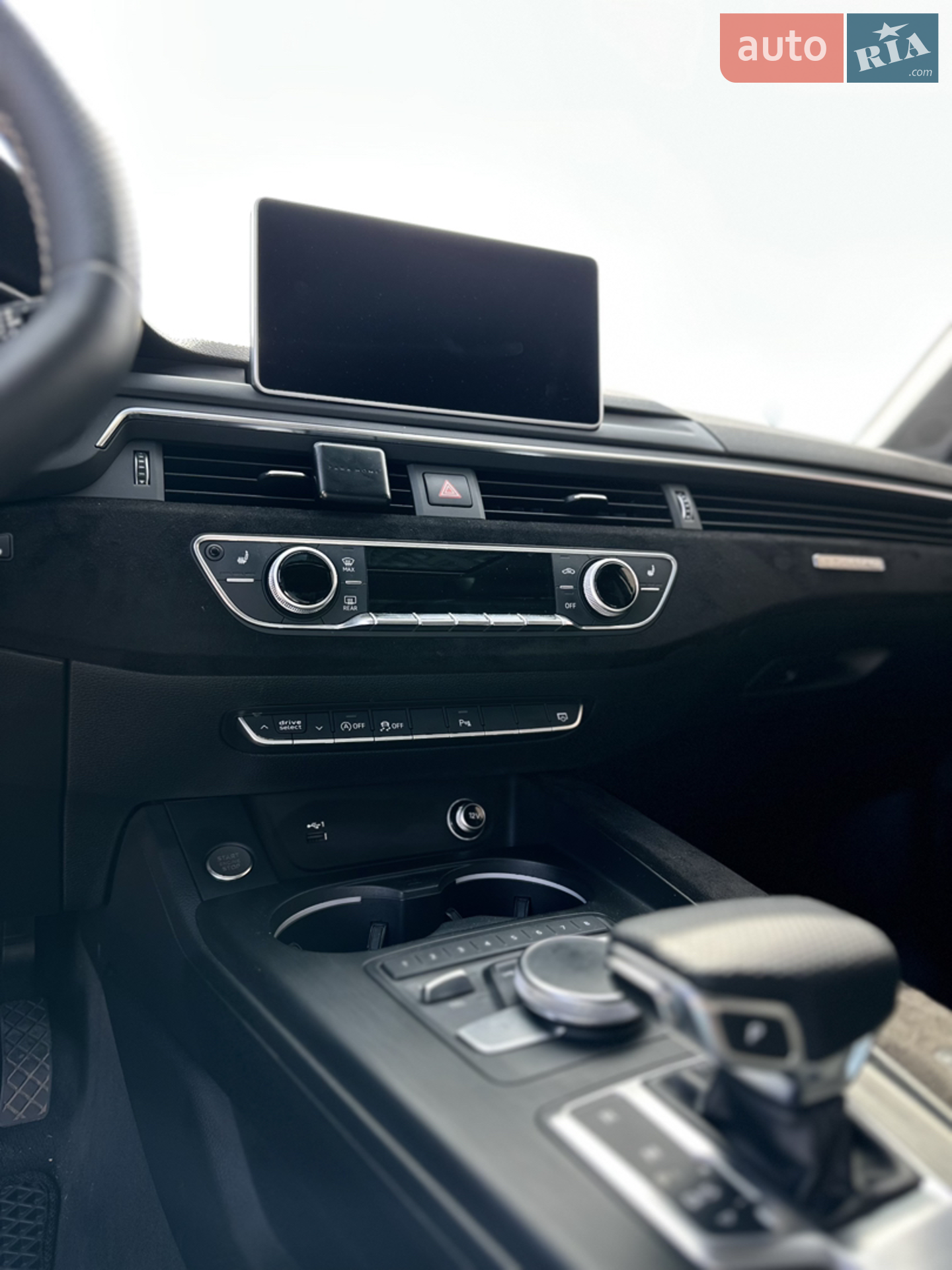 2017 Audi A4 - мініатюра 24