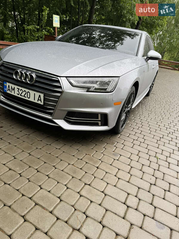 Седан Audi A4 2017 в Овруче