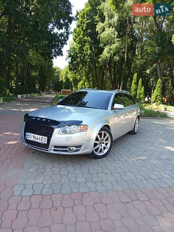 Універсал Audi A4 2004 в Волочиську