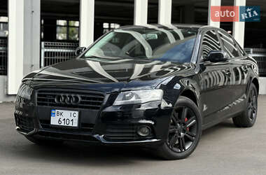 Седан Audi A4 2010 в Киеве
