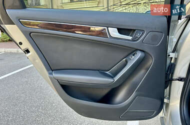 Седан Audi A4 2014 в 