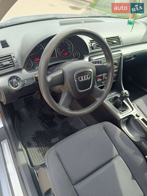 Универсал Audi A4 2006 в Хмельницком