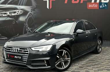 Седан Audi A4 2017 в 