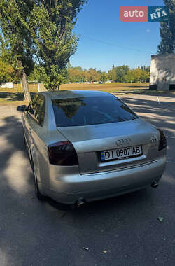 Седан Audi A4 2002 в 