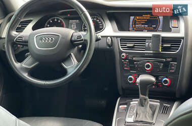 Седан Audi A4 2015 в 