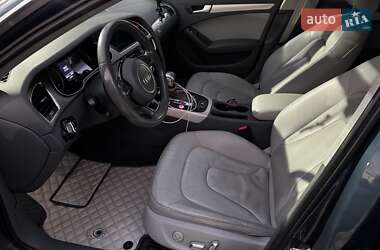 Седан Audi A4 2015 в 