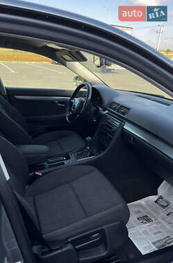 Седан Audi A4 2005 в 