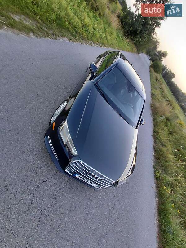 Седан Audi A4 2017 в Звягеле