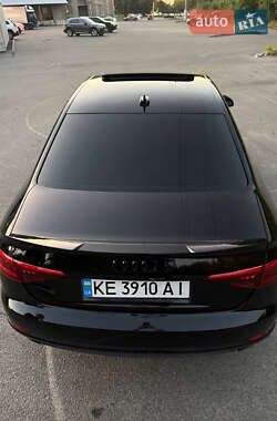 Седан Audi A4 2016 в 