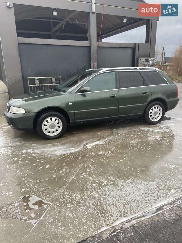 Audi A4 2000
