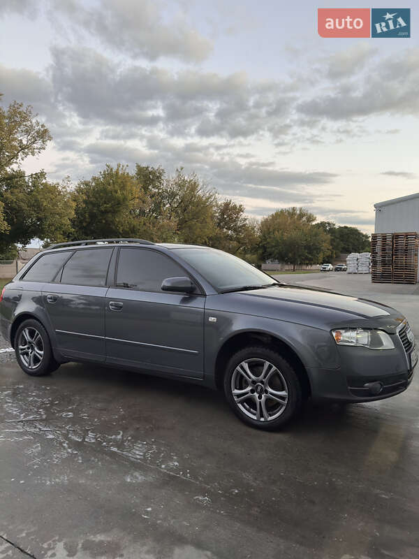 Универсал Audi A4 2007 в Киеве