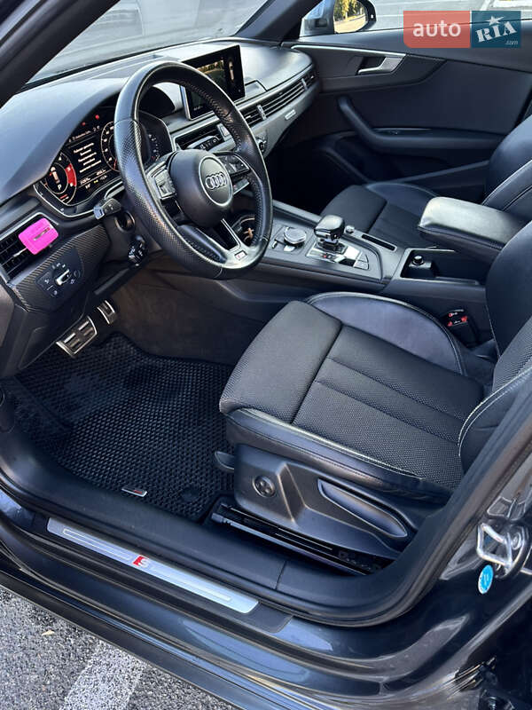 Универсал Audi A4 2016 в Киеве