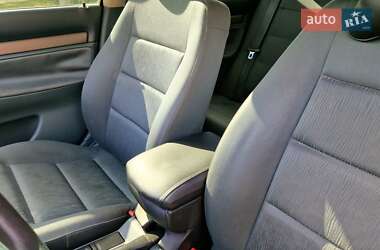 Седан Audi A4 1998 в 