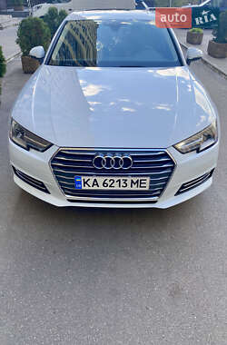 Седан Audi A4 2016 в Киеве
