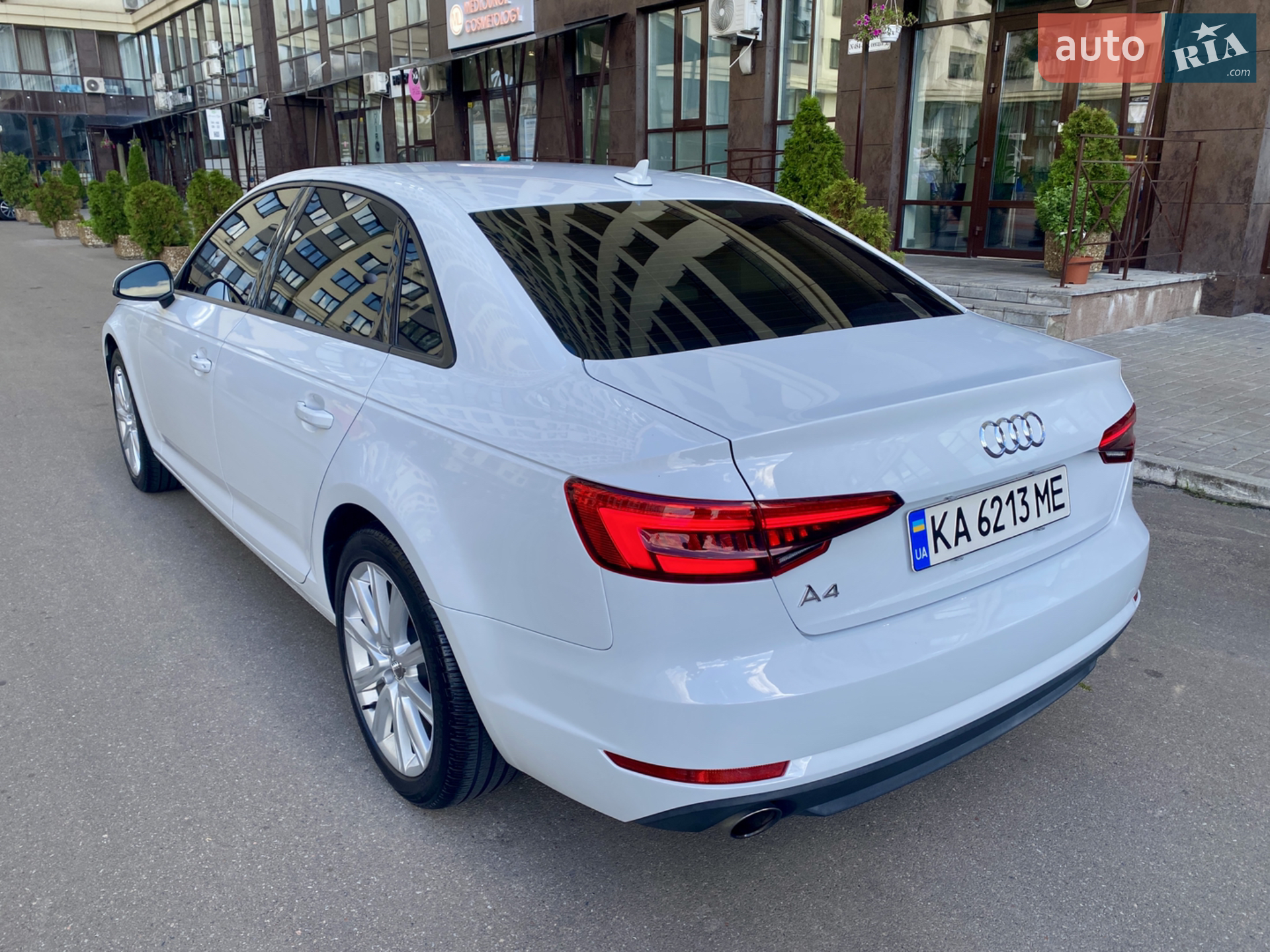 2016 Audi A4 - мініатюра 4