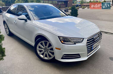 Седан Audi A4 2016 в Киеве