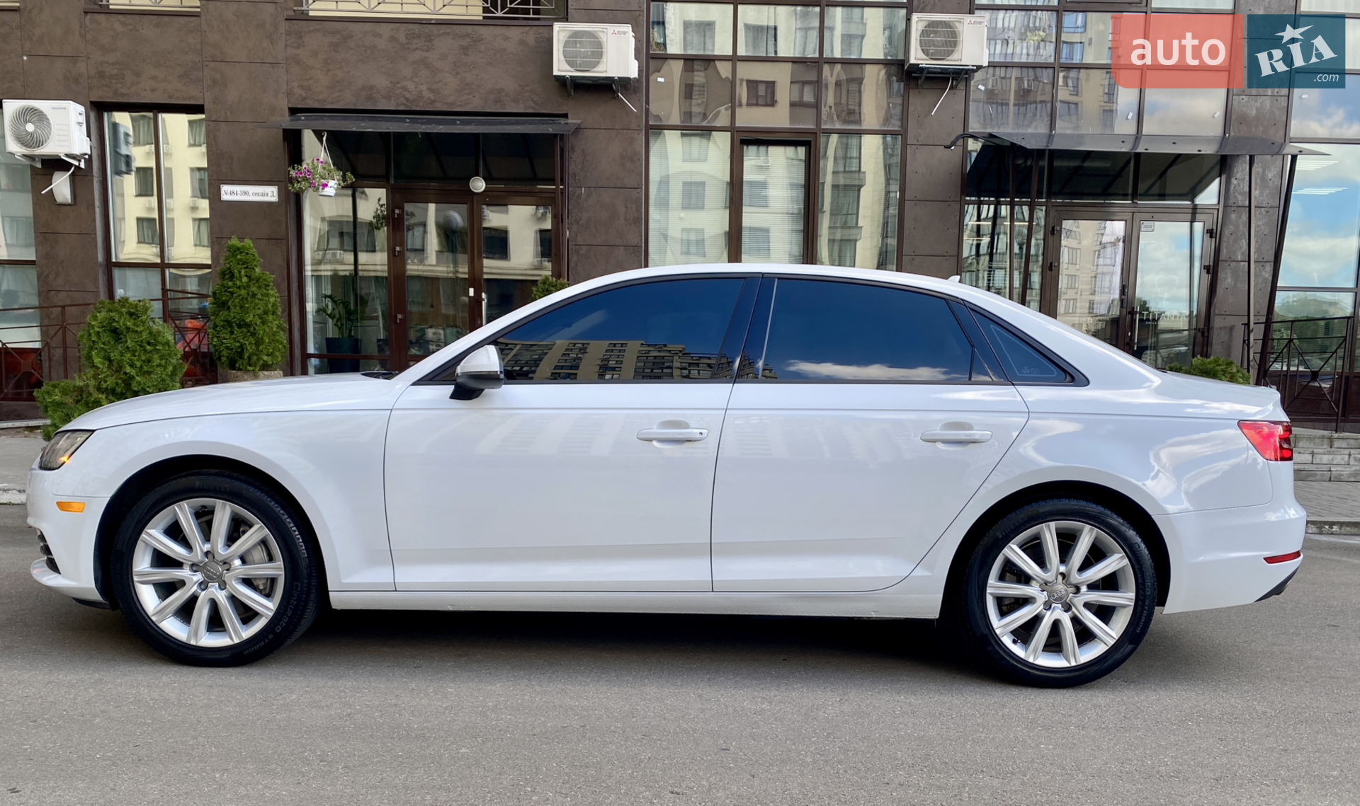 2016 Audi A4 - мініатюра 5