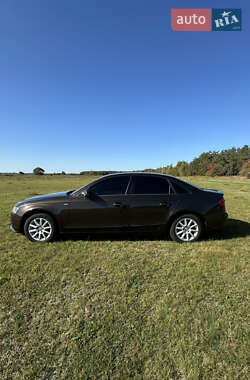 Седан Audi A4 2012 в 