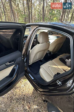 Седан Audi A4 2012 в 