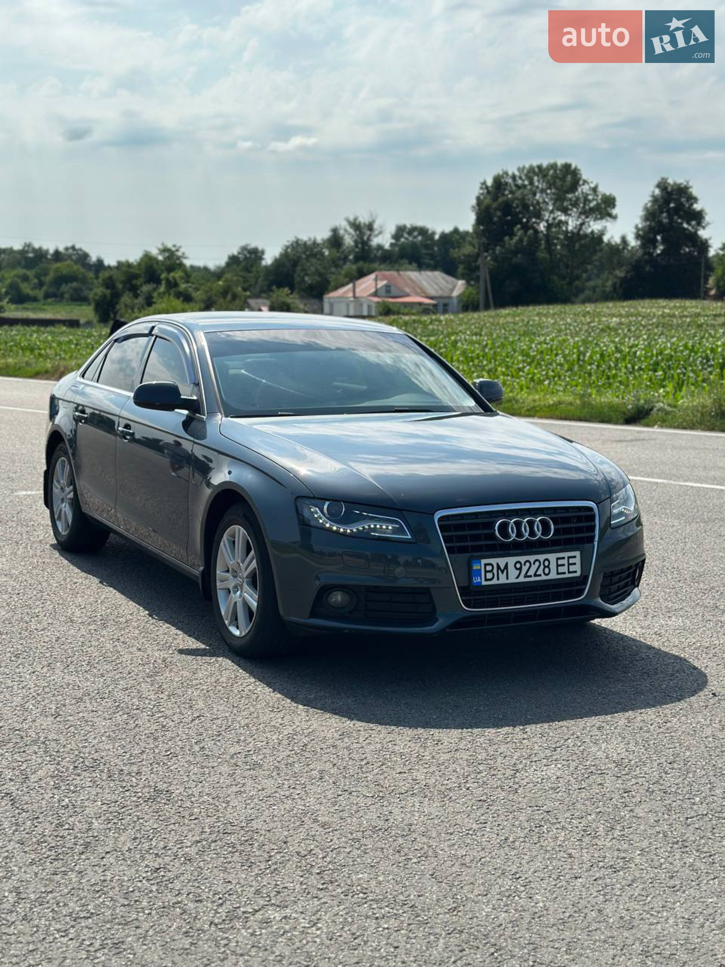 2010 Audi A4 - фото 1