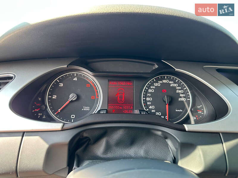 Седан Audi A4 2010 в Ромнах фото 7 Седан Audi A4 2010 в Ромнах