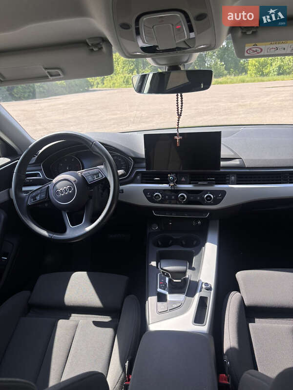 Универсал Audi A4 2020 в Старом Самборе фото 25 Универсал Audi A4 2020 в Старом Самборе