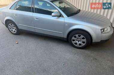 Седан Audi A4 2002 в 