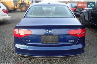 Седан Audi A4 2015 в 