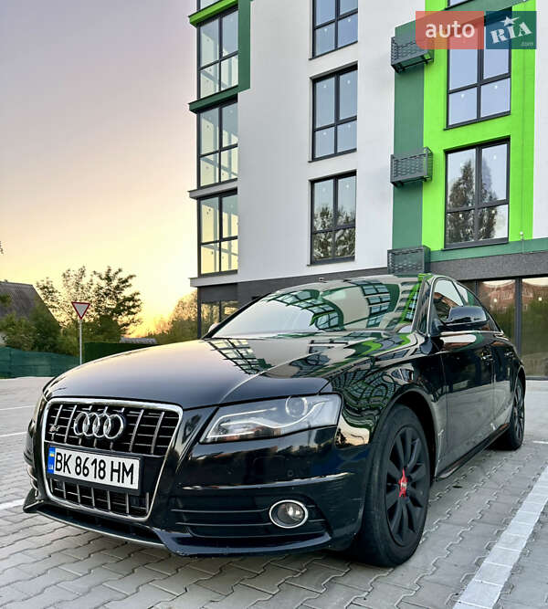 Седан Audi A4 2009 в Вараші