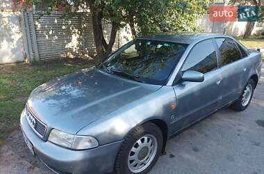 Седан Audi A4 1996 в Харькове