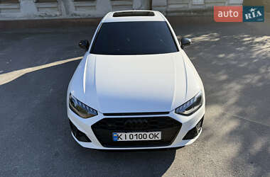 Седан Audi A4 2022 в Киеве