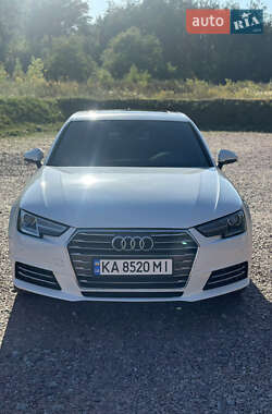 Седан Audi A4 2016 в Киеве
