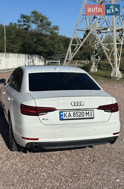 Седан Audi A4 2016 в 