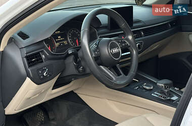 Седан Audi A4 2016 в 
