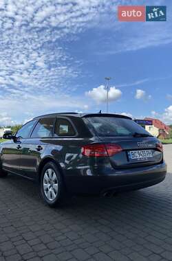 Универсал Audi A4 2010 в Яворове
