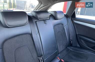 Универсал Audi A4 2012 в 